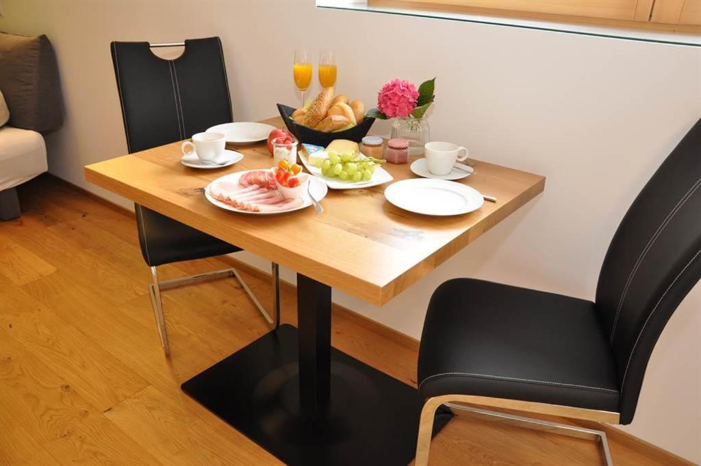 Ammann Marika Bed & Breakfast Vandans Ngoại thất bức ảnh